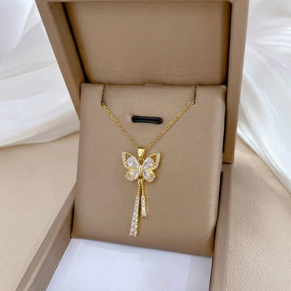 Collar Mariposa en Acero Inoxidable Chapado Oro 18K